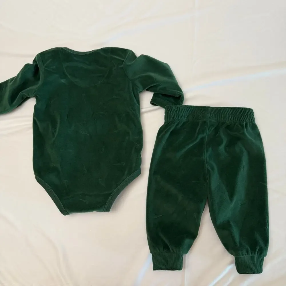 Nike Velour Long Sleeve Bodysuit and Sweatpants 2-Piece Set Sz 6mo